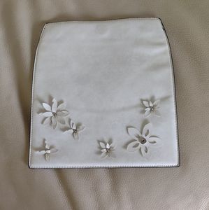 Magnolia and Vine Floral Accent Purse Flap.